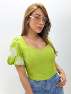 BUBBLE SLEEVE EMBROIDERED TOP
