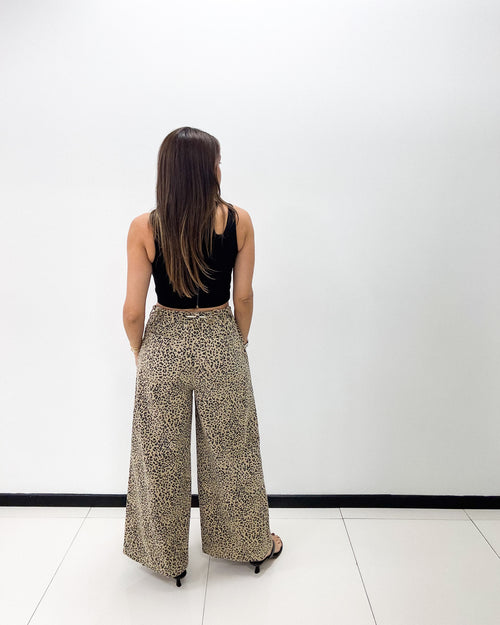 ANIMAL PRINT FRONT TIE PANT