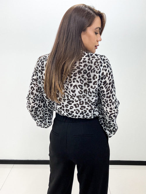 BLACK MID RISE TROUSER PANT