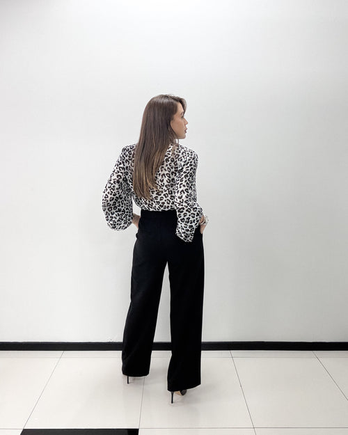 BLACK MID RISE TROUSER PANT