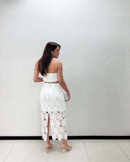 WHITE LACE SKIRT SET