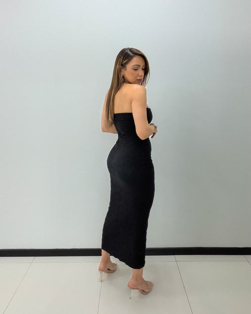 BLACK KNIT DRESS