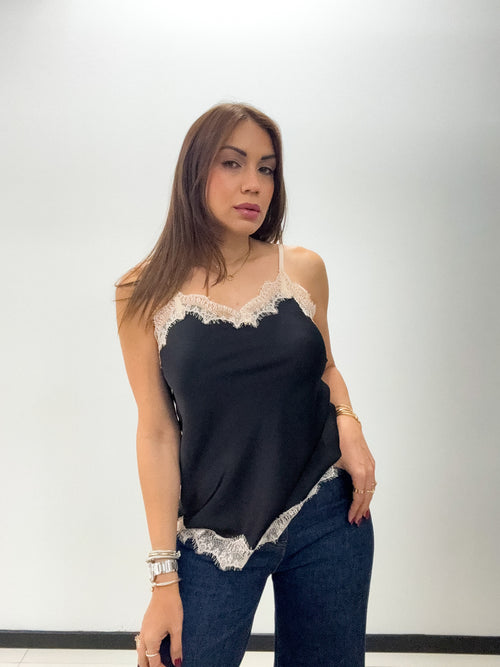 LACE SATIN TOP