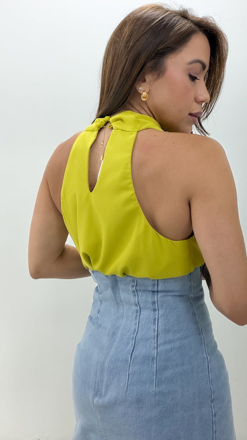 HALTER NECK GOLD DETAIL TOP