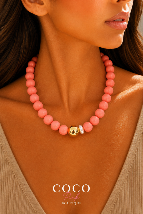CORAL GLOW NECKLACE