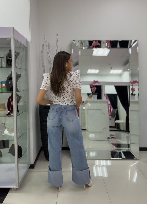 CUFF UP WIDE LEG JEANS