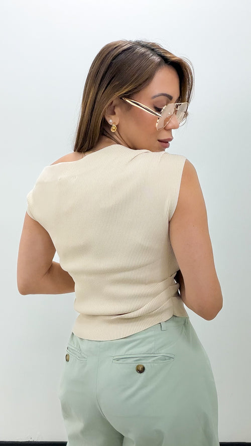 KNIT ASYMMETRICAL TOP