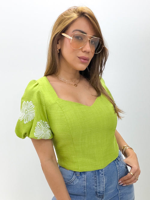 BUBBLE SLEEVE EMBROIDERED TOP