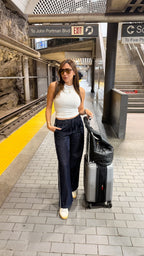 HIGH RISE WIDE LEG STRIPPED JEANS
