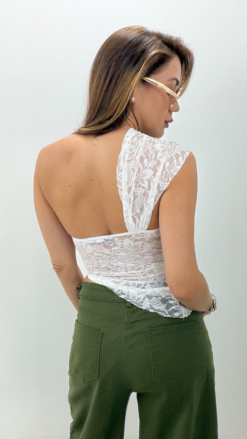 ASYMMETRIC LACE TOP