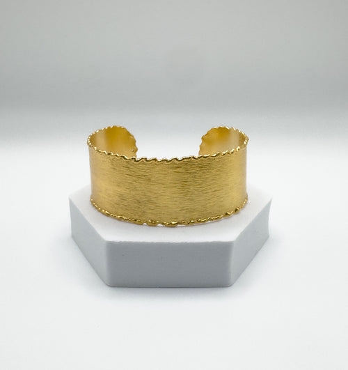 SMALL GOLD CUFF