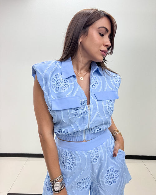 LT BLUE EYELET SHORT SET
