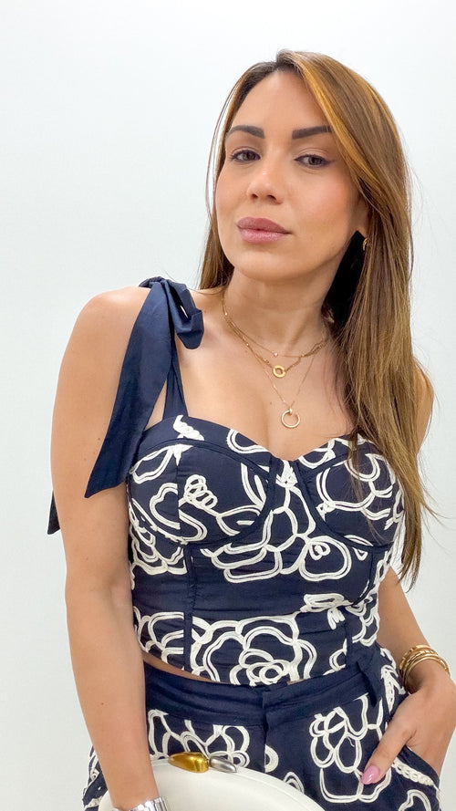 NAVY FLOWER DETAIL PANT SET