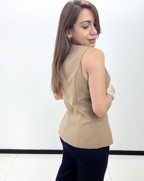 TOP W/ GOLD BUTTONS DETAILS