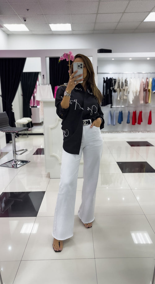 BLACK-WHITE EMBROIDERED BLOUSE